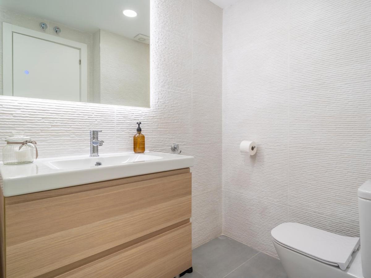Sanders San Patricio - Dreamy Two-Bedroom Apartment Downtown Málaga Esterno foto